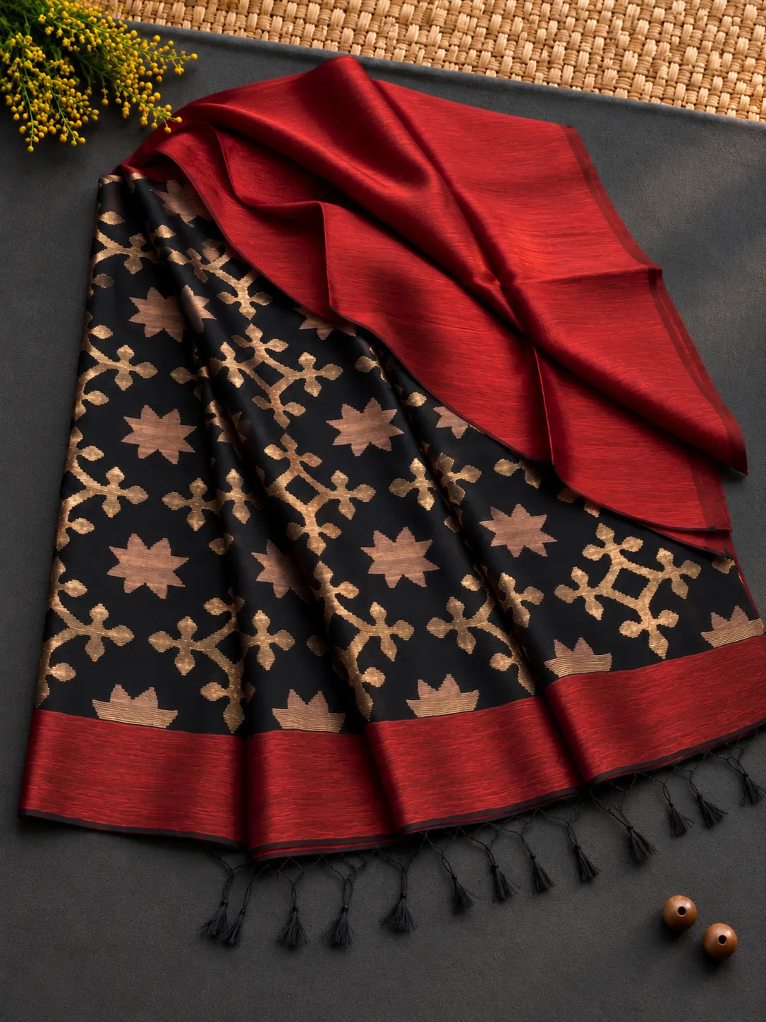 Jyoti Jamdani Saree