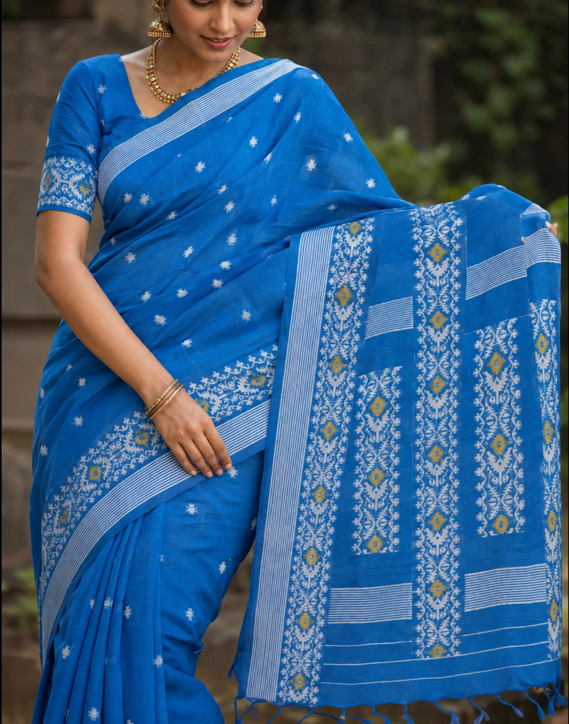 Neelima Jamdani Silk Saree