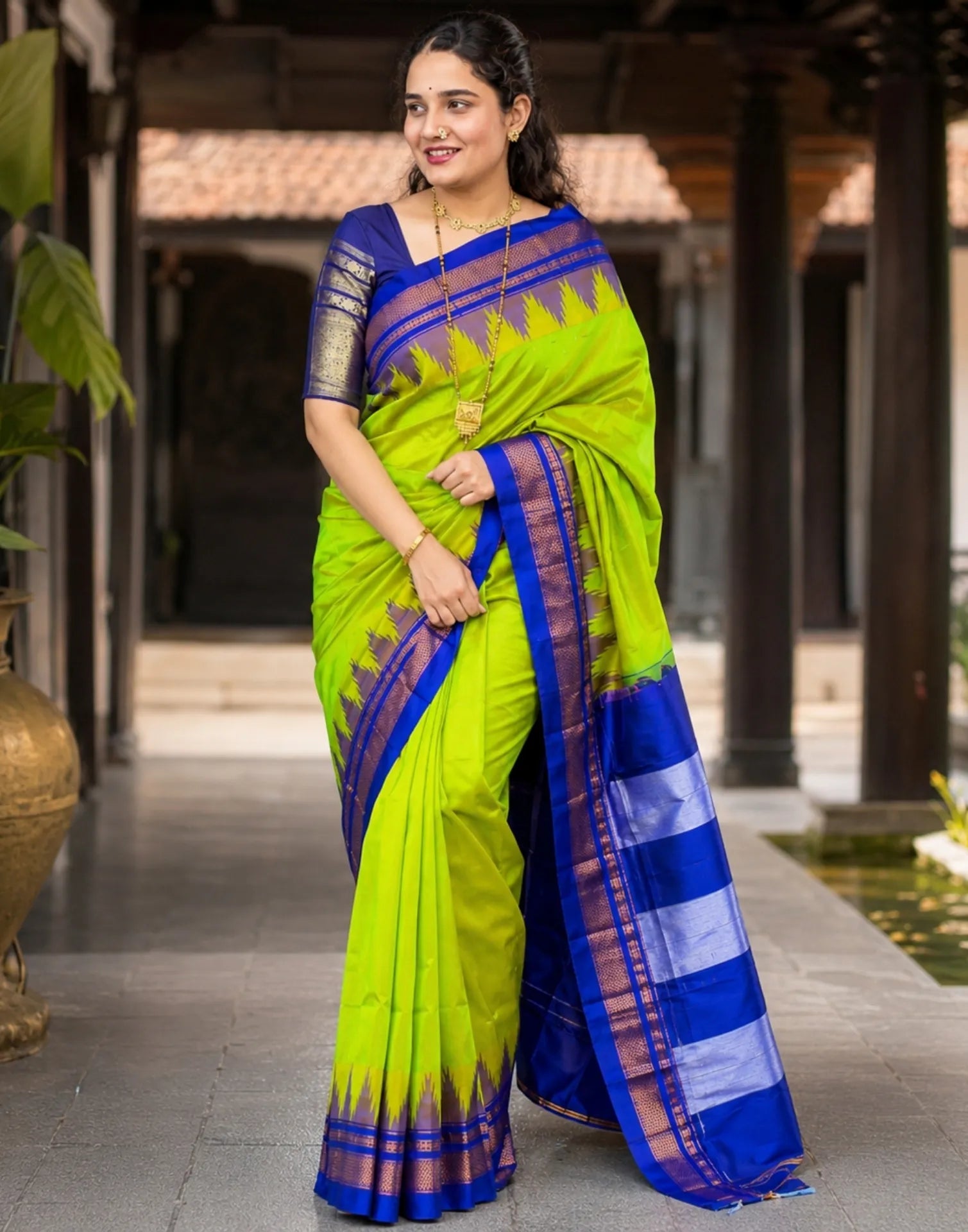 Popty Gadhwal Silk Saree