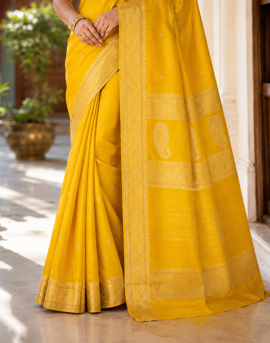Surya Kanthi Banarsi Silk Saree